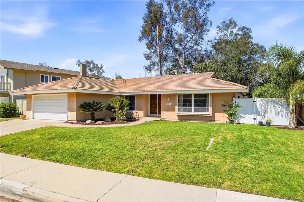 25711 Chrisanta Drive, Mission Viejo, CA 92691 - #1