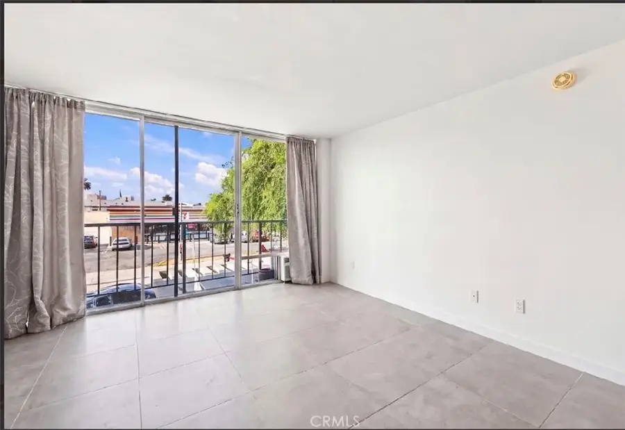 375 Atlantic Avenue #201, Long Beach, CA 90802 - #2