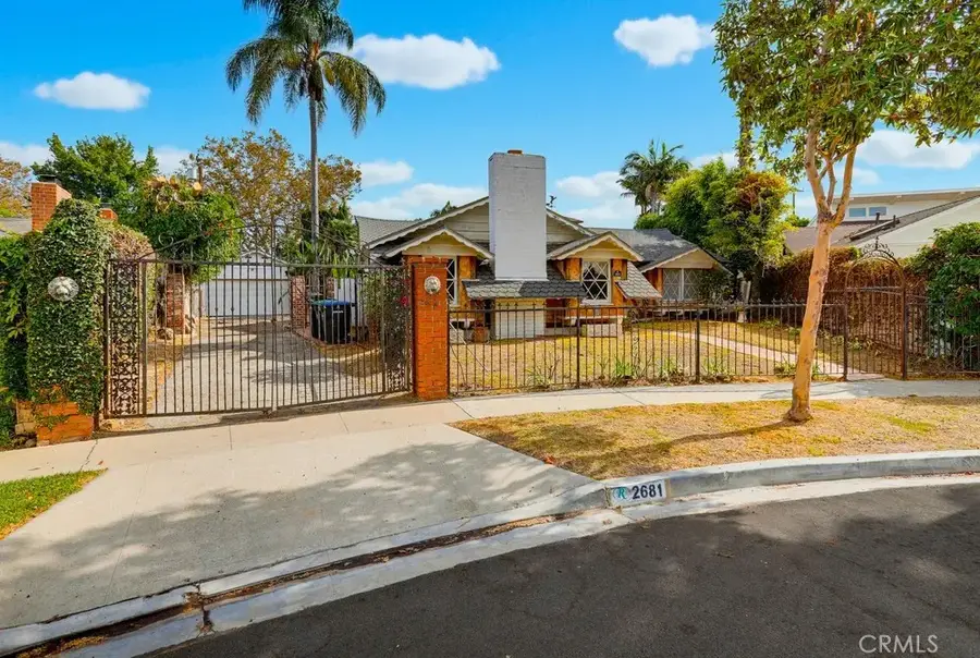 2681 Channing Way, Los Alamitos, CA 90720 - #2
