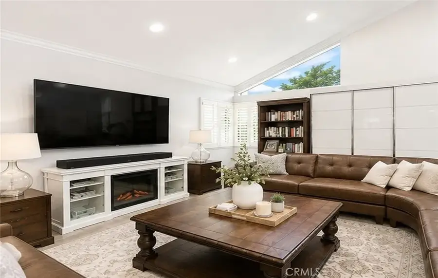 11167 Mcgee River Cir, Fountain Valley, CA 92708 - #3