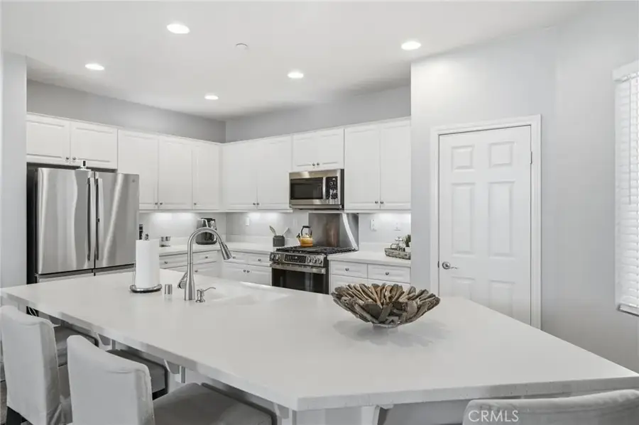 7181 Enclave Drive, Eastvale, CA 92880 - #3
