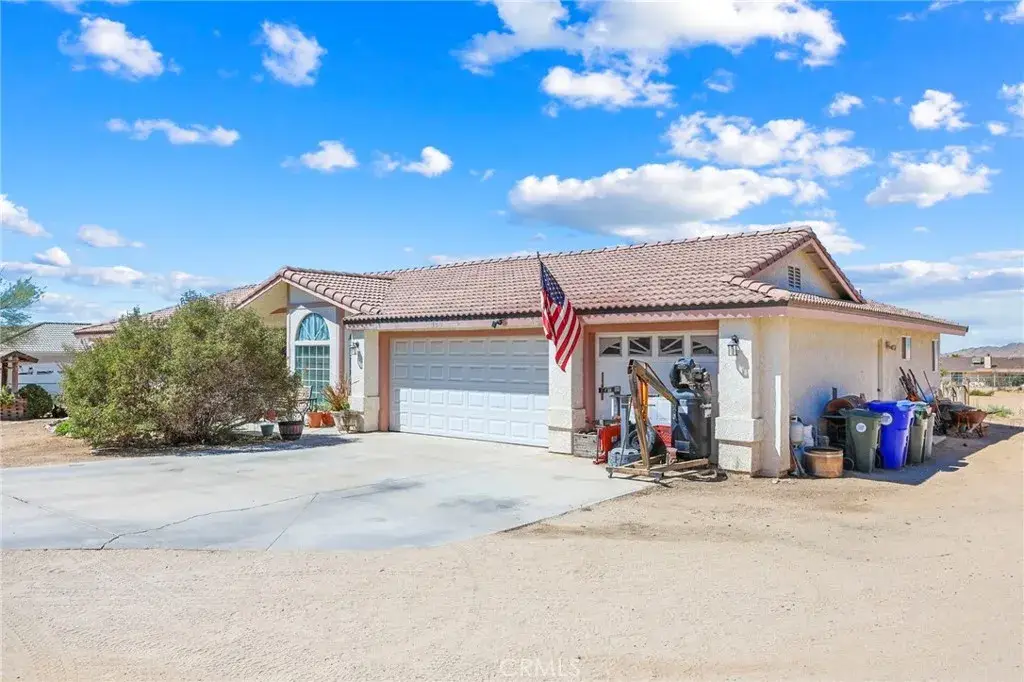 17240 Candlewood, Apple Valley, CA 92307 - #1