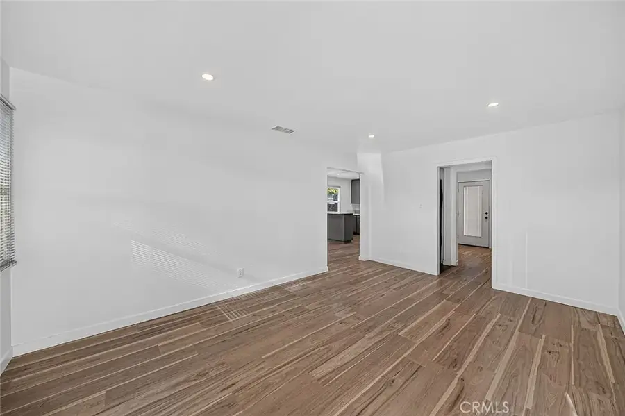 4548 Radnor, Lakewood, CA 90713 - #3