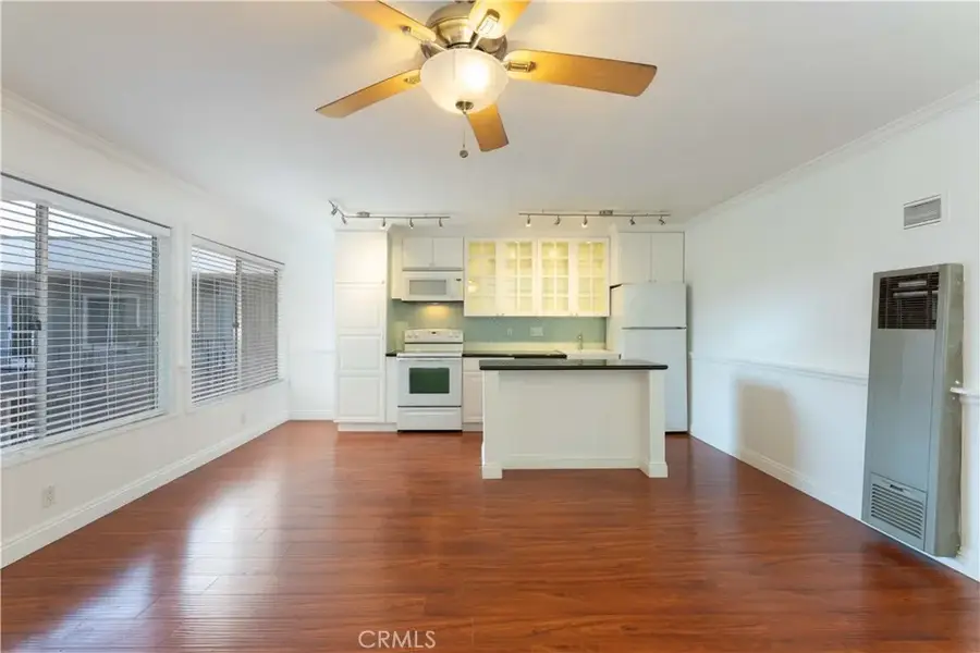 1329 E 1st #40, Long Beach, CA 90802 - #3
