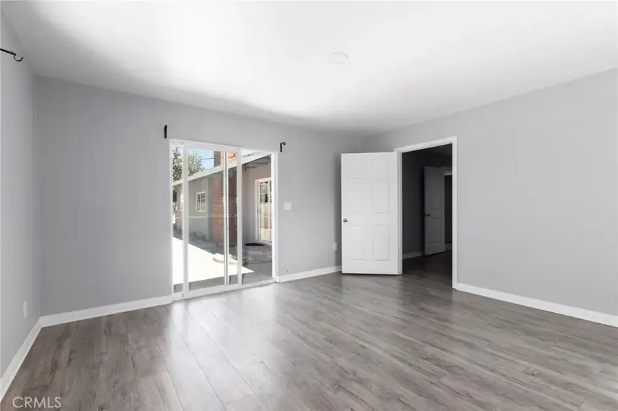 922 Toddy Street, Santa Ana, CA 92703 - #3