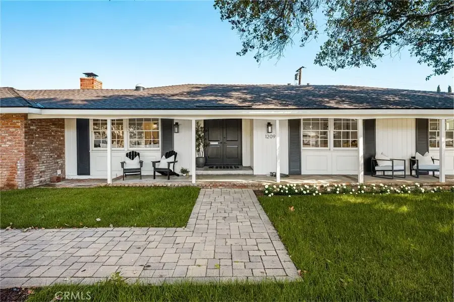1209 E Walnut, Orange, CA 92867 - #3