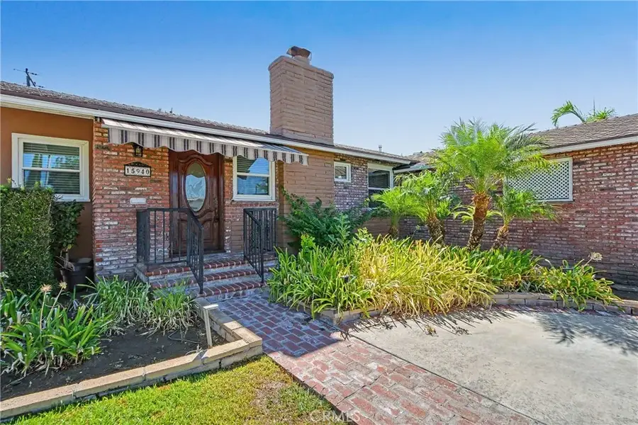 15940 Bluefield Avenue, La Mirada, CA 90638 - #2