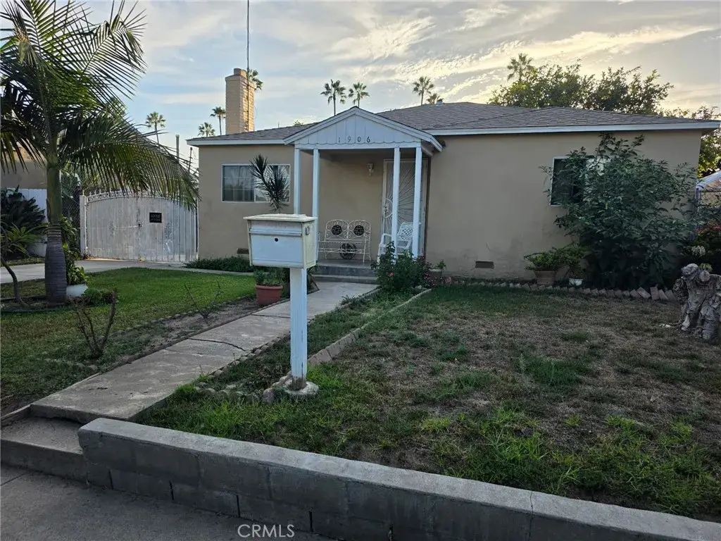1906 S Broadway, Santa Ana, CA 92707 - #1