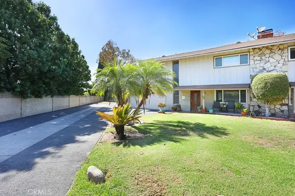700 E Taft #22, Orange, CA 92865
