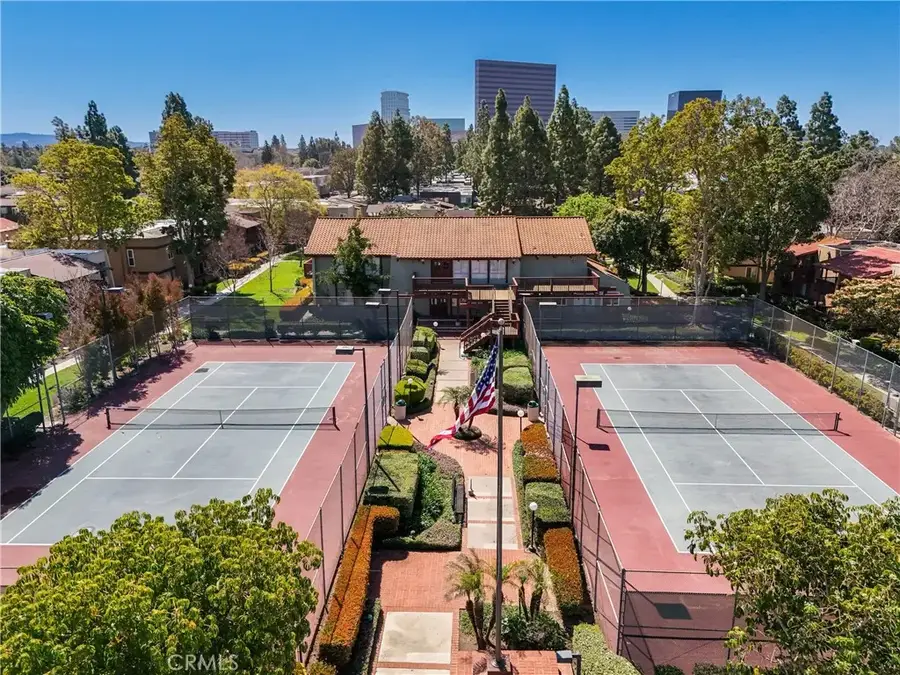 1040 W Macarthur Boulevard #21, Santa Ana, CA 92707 - #3