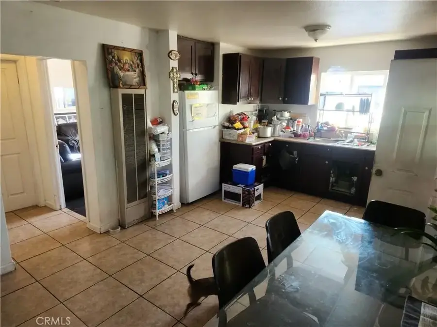 1210-1212 E 42nd, Los Angeles, CA 90011 - #2