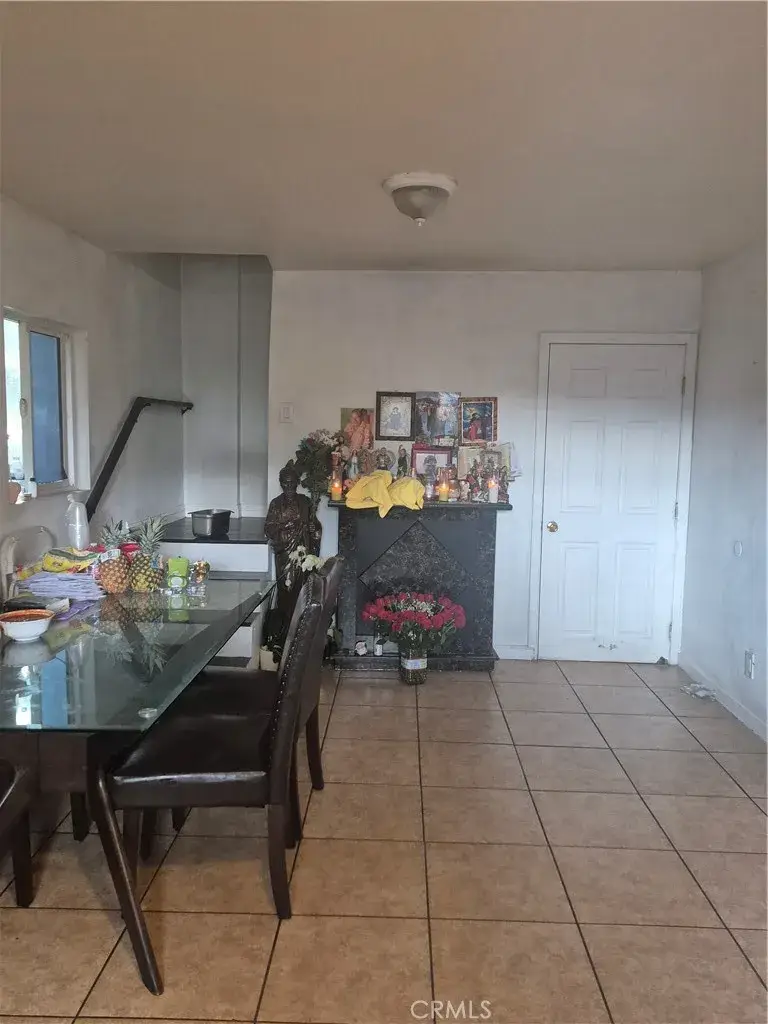 1210-1212 E 42nd, Los Angeles, CA 90011 - #3
