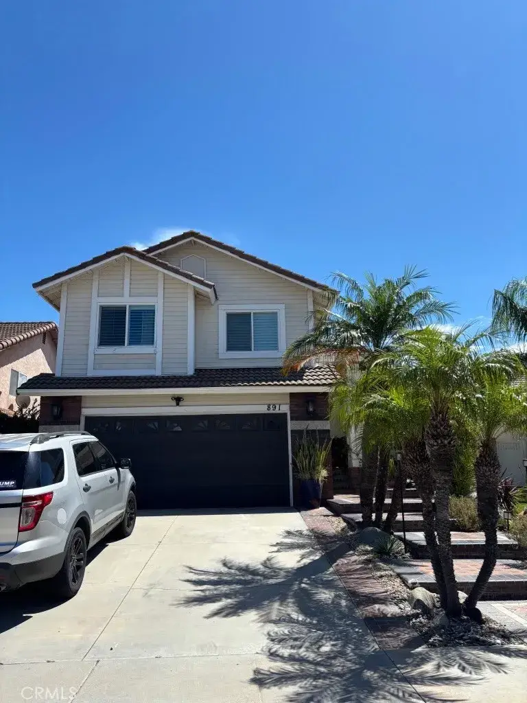 891 Hedges, Corona, CA 92878 - #1