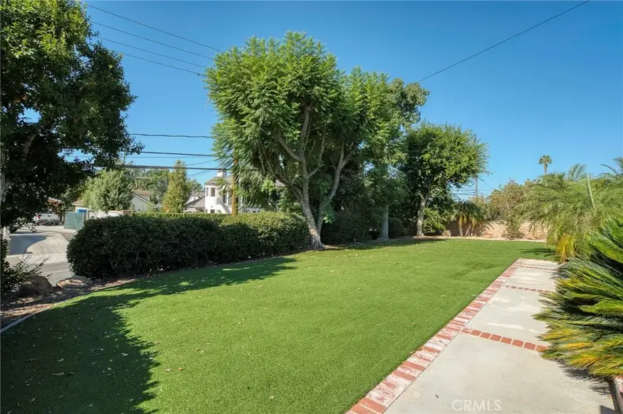 5560 Mountain View Avenue, Yorba Linda, CA 92886 - #2