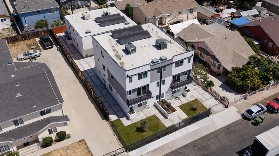 135 E 119th, Los Angeles, CA 90061 - #2