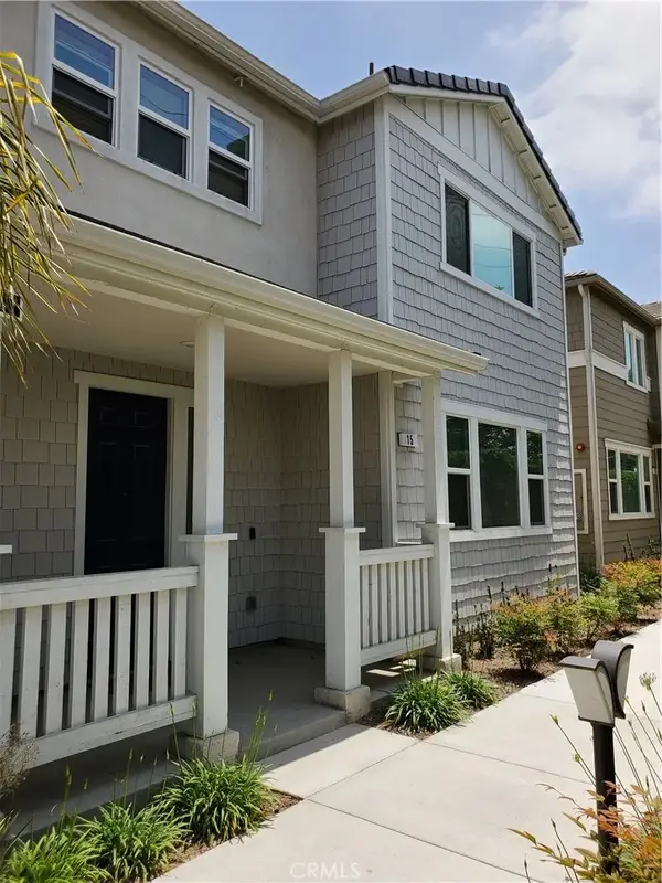 15 Gazania, Compton, CA 90221