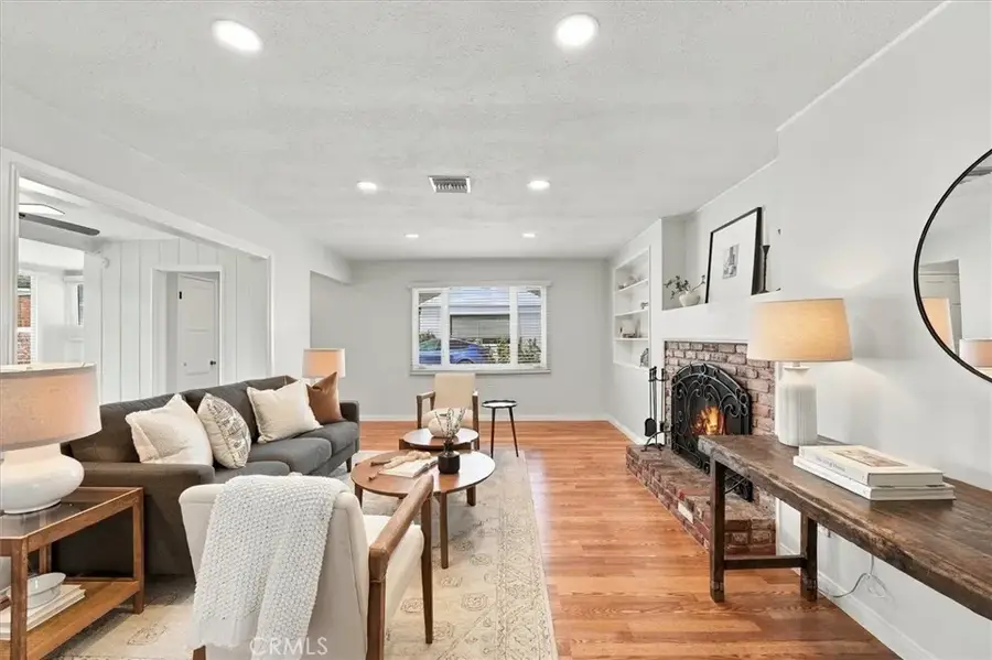 5928 E The Toledo, Long Beach, CA 90803 - #3
