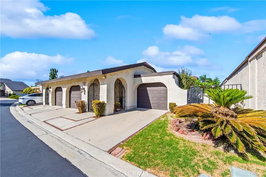 1986 W Bayshore, Anaheim, CA 92801 - #2
