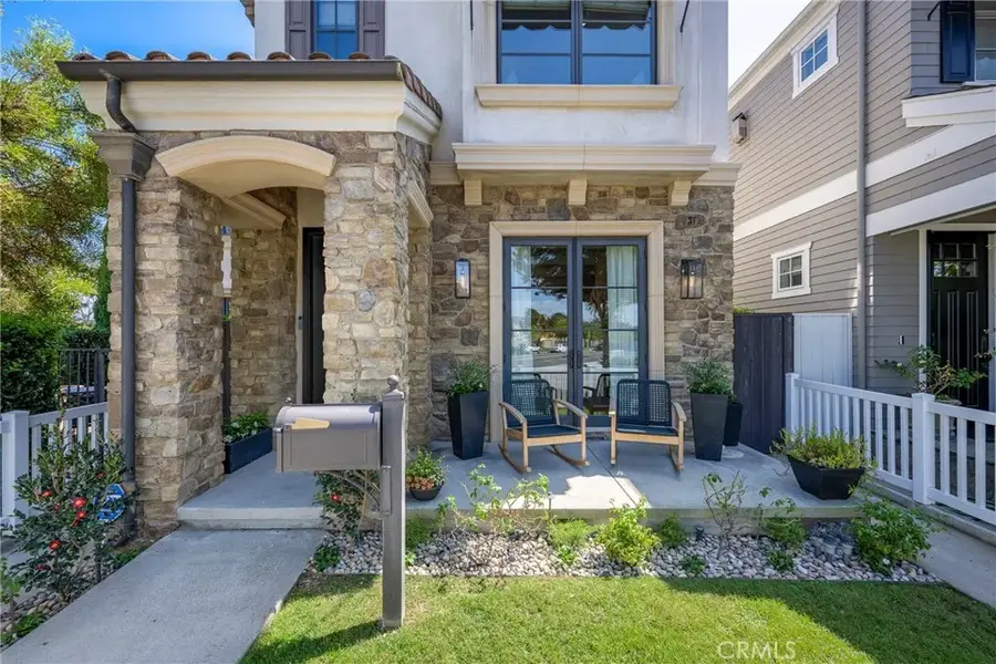 236 4th, Seal Beach, CA 90740 - #3