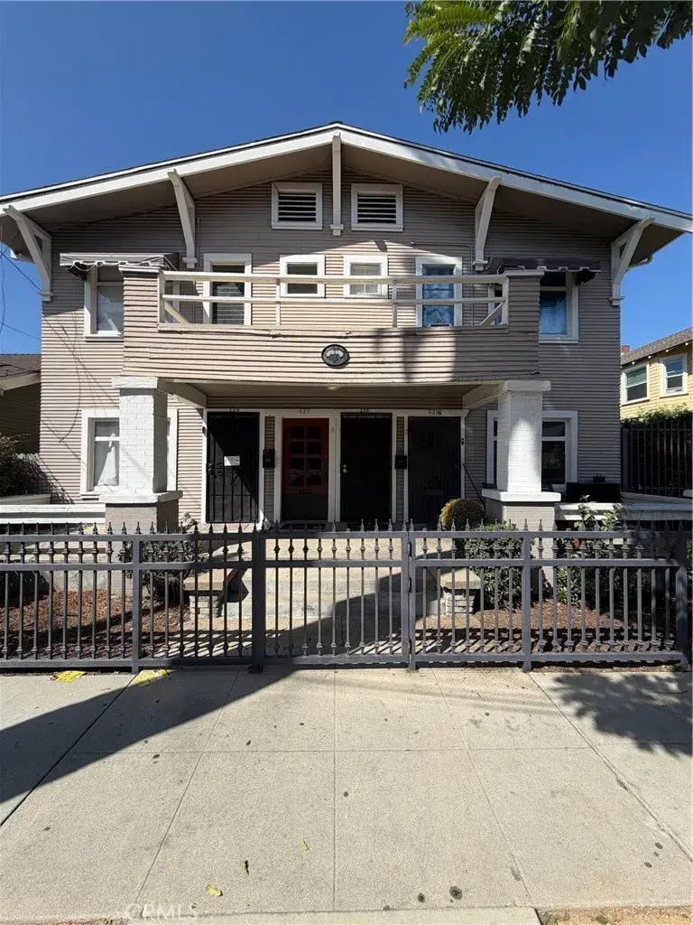 333 W 9th, Long Beach, CA 90813 - #1