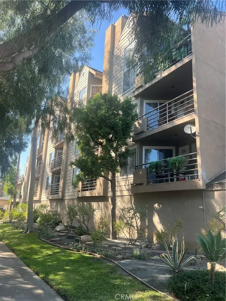 707 W 4th #7, Long Beach, CA 90802 - #1