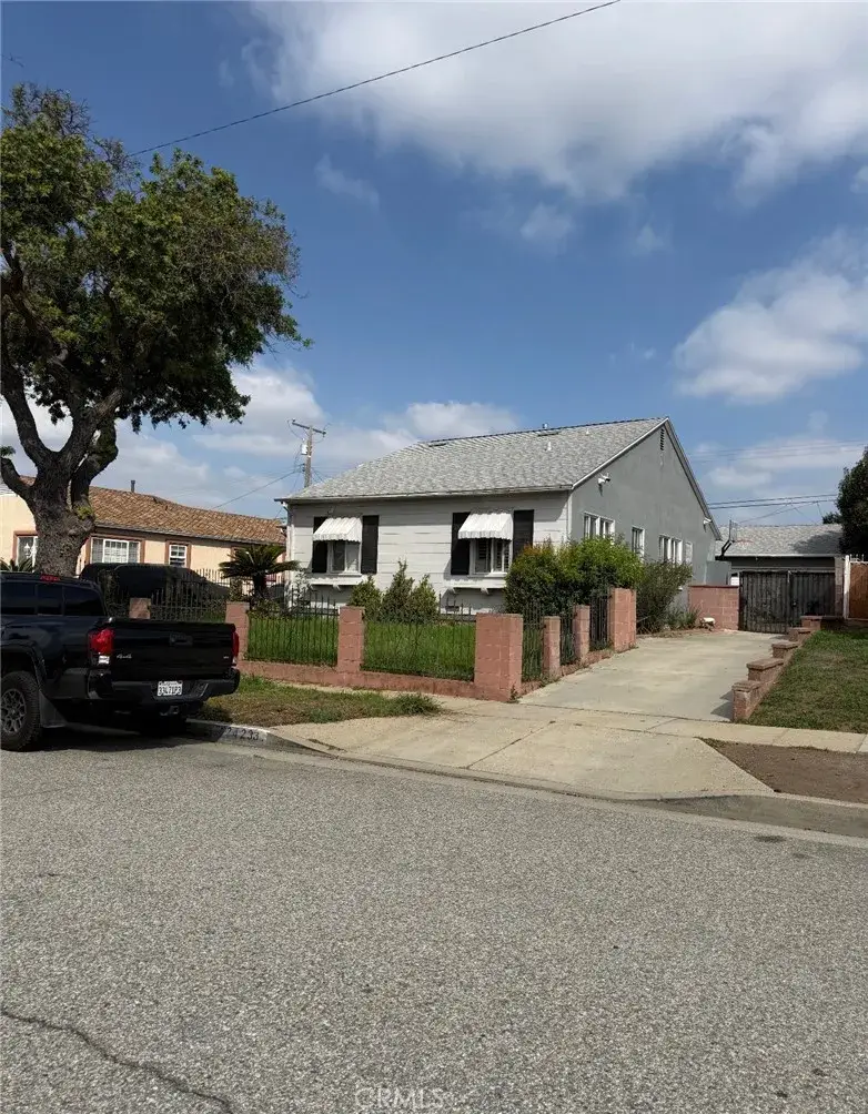 2423 W 118th, Hawthorne, CA 90250 - #1