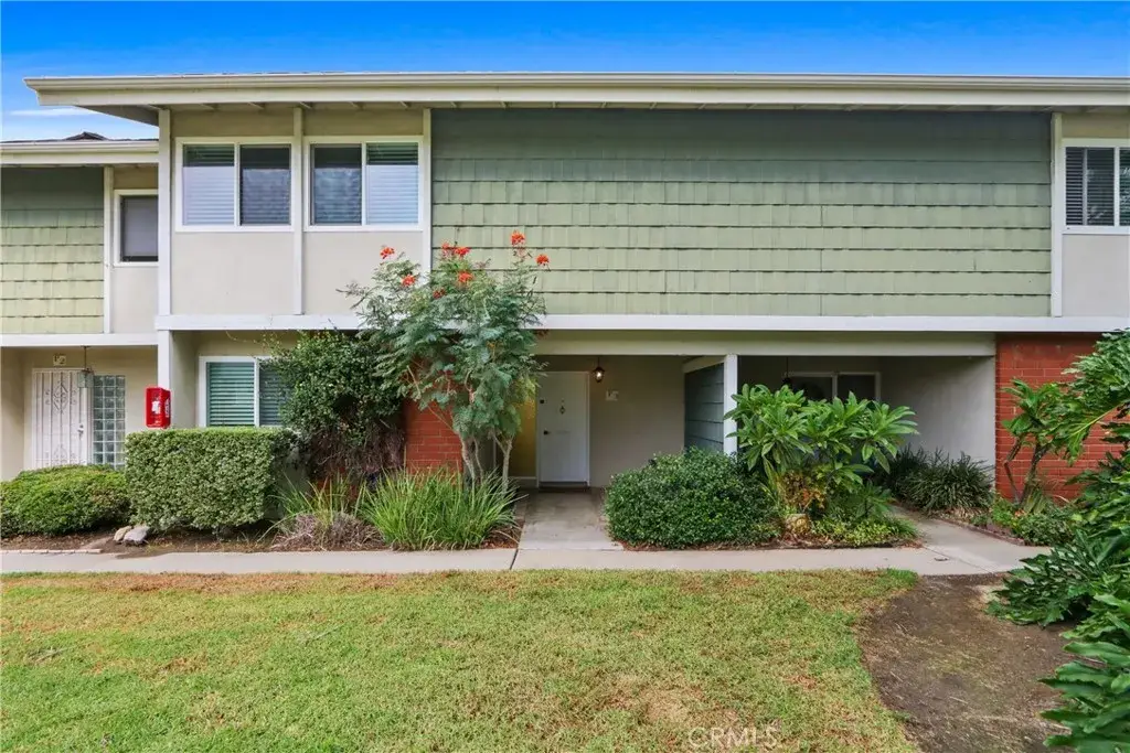 1404 N Tustin #P-3, Santa Ana, CA 92705 - #1