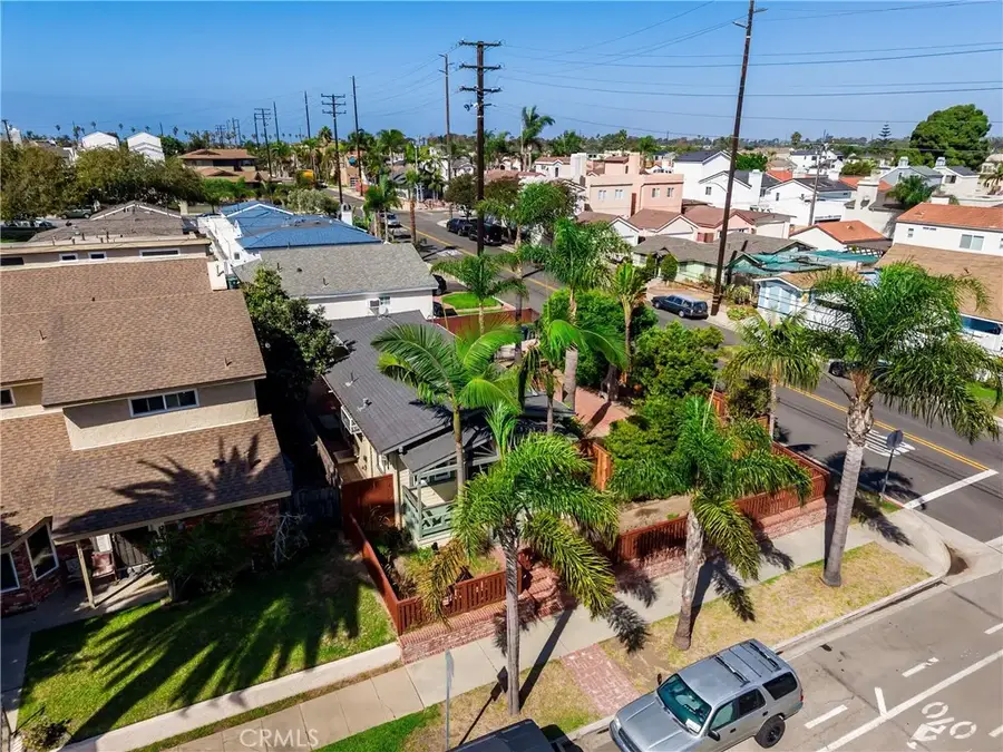 817 Delaware, Huntington Beach, CA 92648 - #3