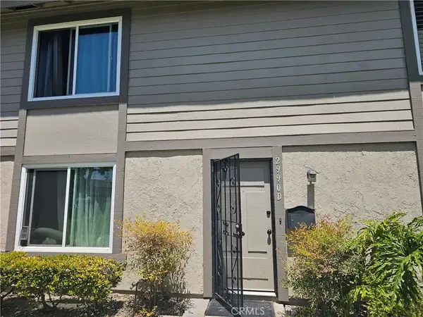 2990 Bradford, Santa Ana, CA 92707