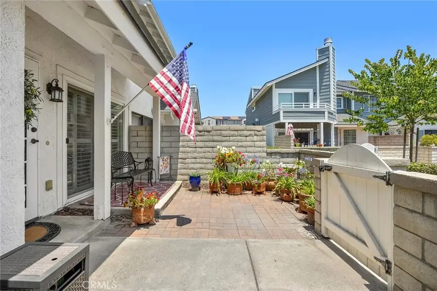 199 N Magnolia Avenue #D, Anaheim, CA 92801 - #3