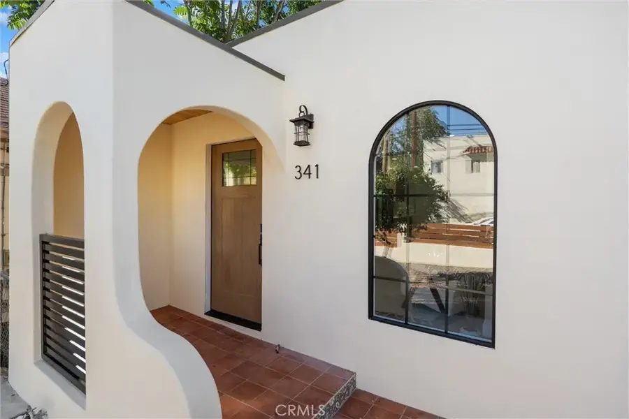 341 Douglas St, Los Angeles, CA 90026 - #2
