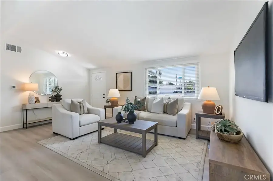2037 W Arbor, Orange, CA 92868 - #2