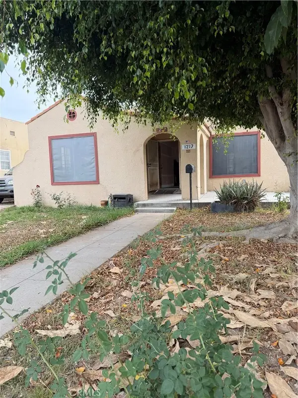 1217 S Van Ness, Santa Ana, CA 92707