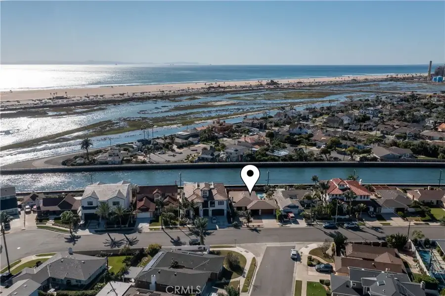 22181 Malibu Lane, Huntington Beach, CA 92646 - #2