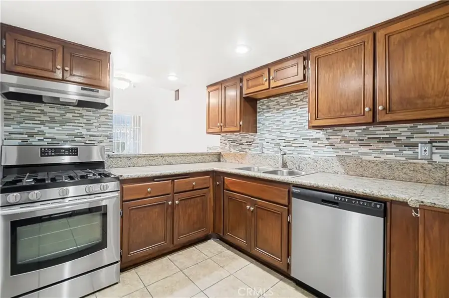 810 W Compton #29, Compton, CA 90220 - #2