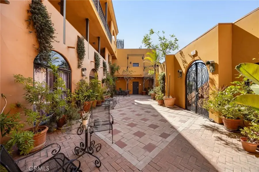 828 N Hudson, Los Angeles, CA 90038 - #2