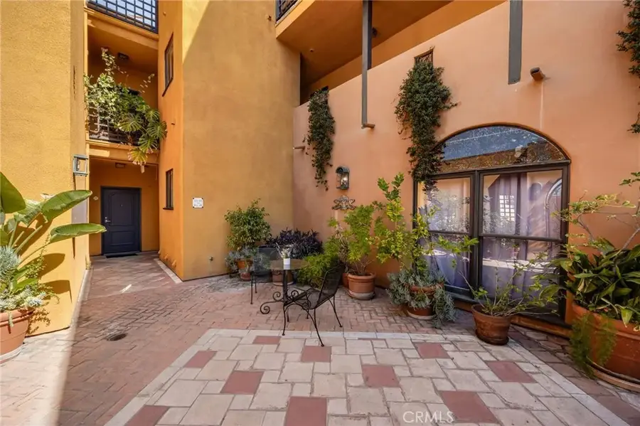 828 N Hudson, Los Angeles, CA 90038 - #3