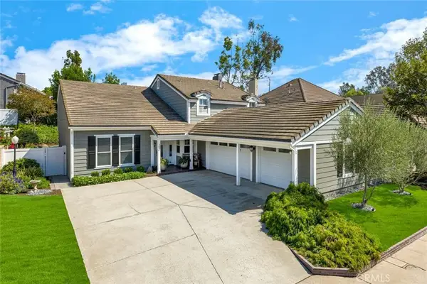 394 S Smokeridge, Anaheim Hills, CA 92807