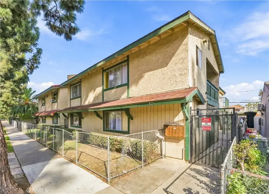 409 E Pine Street, Santa Ana, CA 92701 - #2