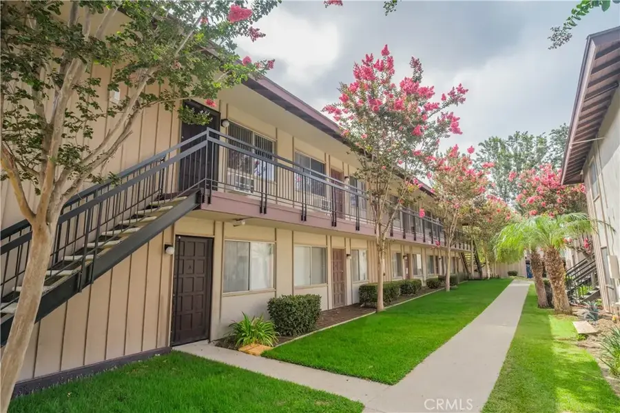 549 N Tustin Avenue, Santa Ana, CA 92705 - #3