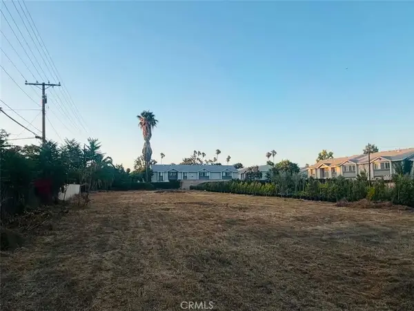 5695 Arlington Ave, Riverside, CA 92504