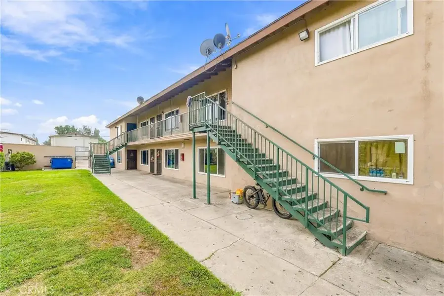 809 S Townsend Street, Santa Ana, CA 92704 - #3