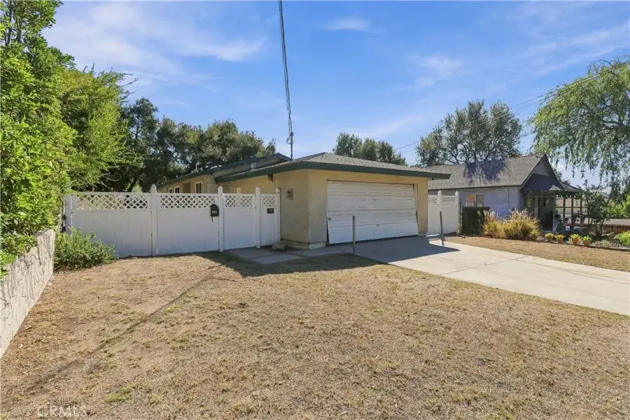 1914 Mentone, Pasadena, CA 91103 - #3