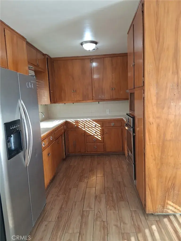 2117 1/2 Bedford Way, Bakersfield, CA 93308 - #3