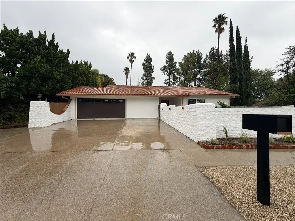 10470 Laramie, Chatsworth, CA 91311 - #1