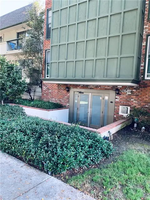 3640 Cardiff Avenue #110, Los Angeles, CA 90034 - Image #2