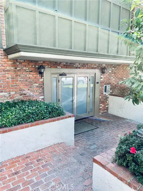 3640 Cardiff Avenue #110, Los Angeles, CA 90034 - Image #3