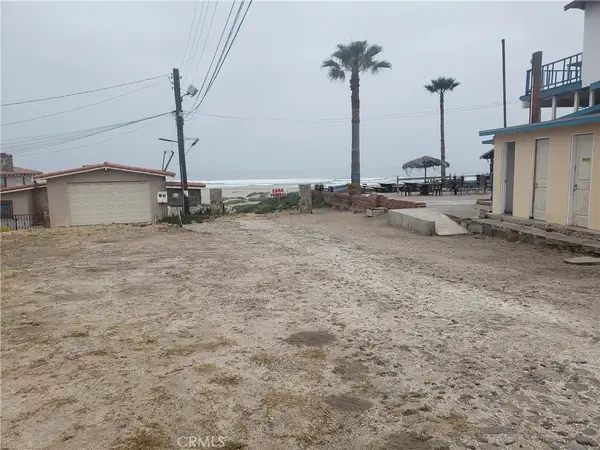 8 Lorenzo, Outside Area (outside U.s.) Foreign Country, OS 22795