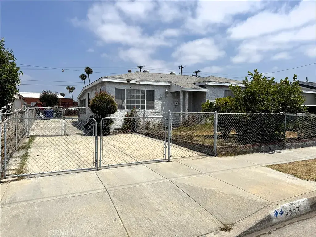 3237 W 132nd Street, Hawthorne, CA 90250 - Image #1