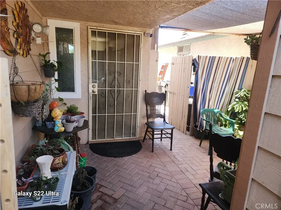 16171 Winterwood Lane, Fontana, CA 92335 - Image #3